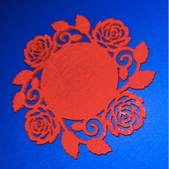 Set of 4 felt rose coasters - Picture 2 of 4